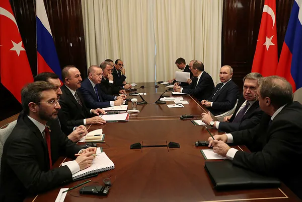 son-dakika-baskan-erdogan-ile-putin-arasindaki-kritik-gorusme-basladi-1579438705631.jpg Son dakika: Başkan Erdoğan ile Putin arasındaki kritik görüşme sona erdi-2