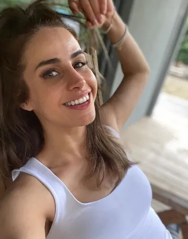 Büşra Pekin'in Instagram videosu kahkahaya boğdu: Bakanım bu haberi dört gözle bekliyoruz-3
