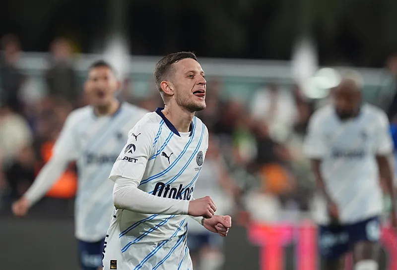 Fenerbahçe'den transfere 100 milyon euro! Kadıköy'e yıldız yağacak - 18