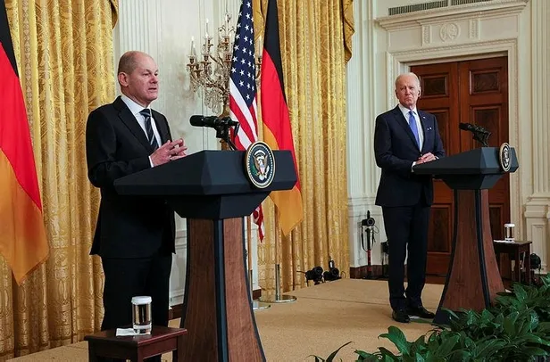 abd-baskani-joe-biden-ve-almanya-basbakani-olaf-scholzdan-rusyaya-ukrayna-uyarisi-1644270245006.jpeg
