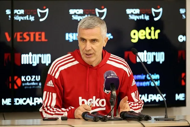 1-puan-bizim-icin-kazanc-1644877959071.jpeg Nefes kesen maç! Beşiktaş öne geçtiği maçta Adana Demir ile berabere kaldı-11