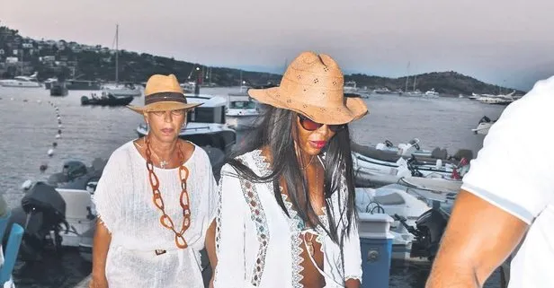 Dünyaca ünlü model Naomi Campbell Türkiye aşığı! Tatil için Bodrum’u tercih etti