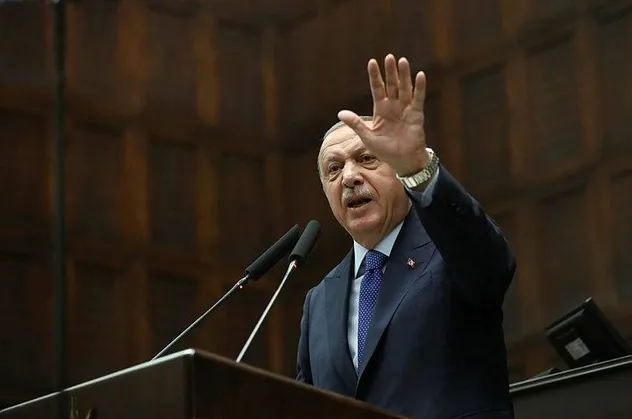 Küresel çete boş durmuyor! Bu kez devredeki Alman Der Spiegel: Başkan Erdoğan yine hedefte | Fransız gazeteci Batı'nın oyununu A Haber'de ifşa etti