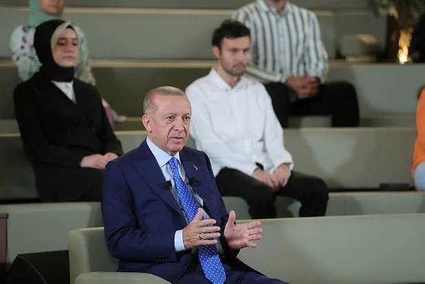 baskan-erdogandan-ataturk-havalimani-millet-bahcesi-mesaji-bir-ihtimal-pistleri-kaldirmayacagiz-1652955770964.jpeg Başkan Erdoğan'dan 'Atatürk Havalimanı millet bahçesi' mesajı: Bir ihtimal pistleri kaldırmayacağız-1