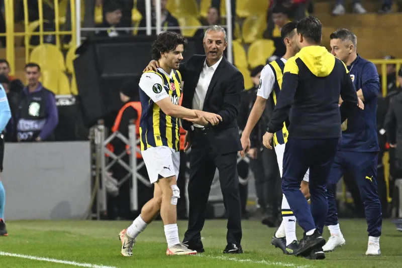 Fenerbahçe Spartak Trnava'yı farklı yendi liderliği kaptı! - 13