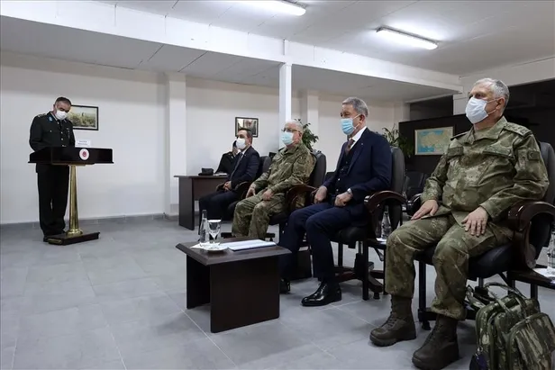 Son dakika: Milli Savunma Bakanı Akar: İnşallah önümüzdeki dönemde milli muharebe uçağımızı yapacağız-9