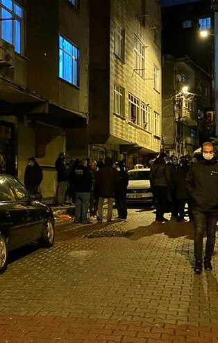 İstanbul'un göbeğinde sır ölüm! Kağıthane'de 16 yaşındaki Berke Yalın İnce kaldığı evde ölü bulundu!