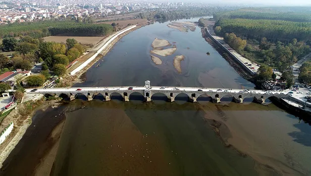 1572356918373.jpg Tarihi Meriç Köprüsü yeniden trafiğe açıldı-3