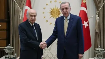Başkan Erdoğan ile MHP lideri Bahçeli arasında sürpriz zirve: MGK öncesi Külliye'de kritik görüşme