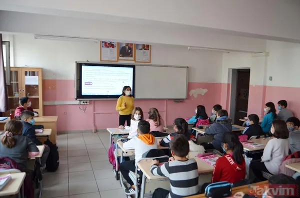 Yüzde 90 görme engelli! Türkçe öğretmeni Aygül Altuntaş'ın meslek aşkı engel tanımıyor - 8