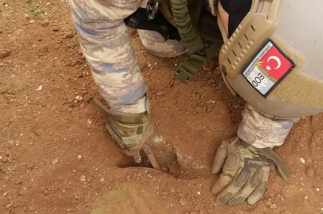 PKK/YPG'li teröristlerce tuzaklanan EYP, EOD Timleri tarafından etkisiz hale getirildi