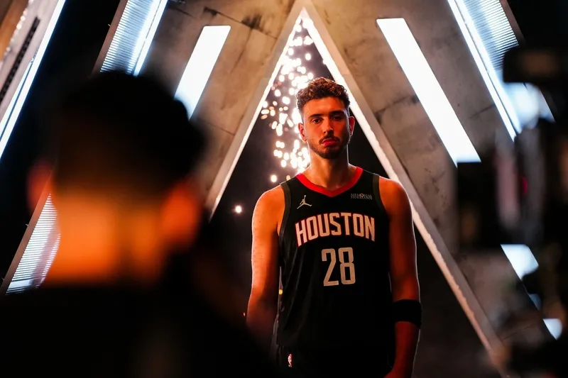 alperen-sengun-ve-mahmut-orhan-texasta-bir-araya-geldi-1775213710609.jpg Alperen Şengün ve Mahmut Orhan Texas'ta bir araya geldi-5