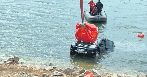 Elif Kumal 8 gün sonra araçta ölü bulundu! Patlak lastikler ve açık cam kafaları karıştırdı