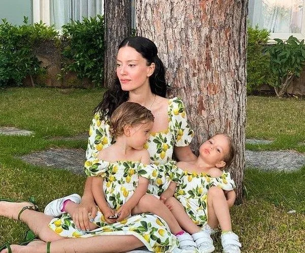 atvnin-yeni-dizisi-ben-bu-cihana-sigmazamin-firuzesi-pelin-akilden-cok-samimi-aciklamalar-1659475945034.jpeg ATV’nin yeni dizisi “Ben Bu Cihana Sığmazam”ın Firuze’si Pelin Akil'den çok samimi açıklamalar-2