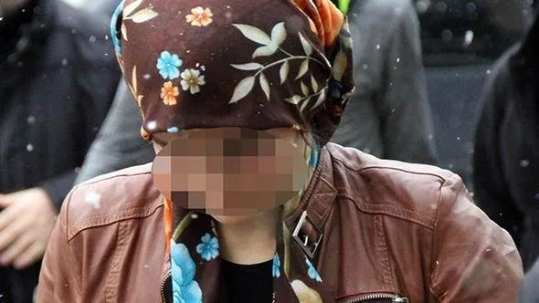Fantezi diye bağlayıp sopayla dövmüş