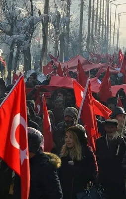 Türkiye teröre karşı tek yürek oldu