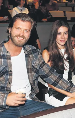 Başak Dizer ve Kıvanç Tatlıtuğ'un bebek haberi yakışıklı oyuncunun memleketi Adana'da büyük sevinç yarattı