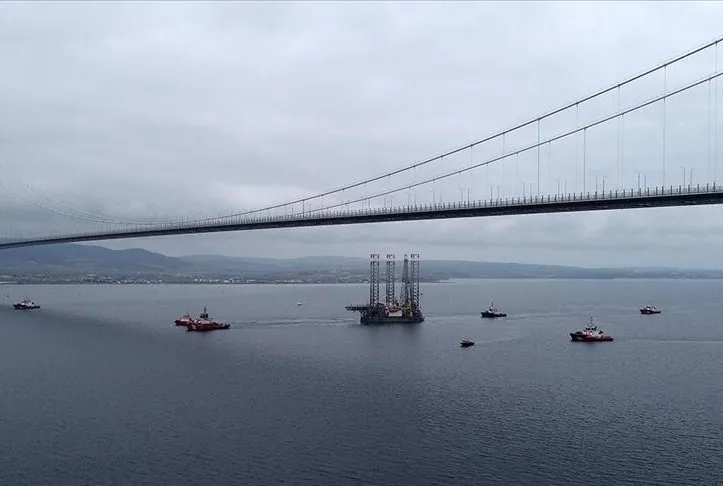 Boğaz gemi geçişlerine açıldı!