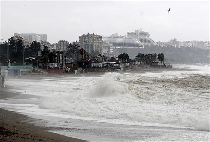 istanbul-icin-saat-tarih-belli-oldu-batidan-giris-yapacak-goz-gozu-gormeyecek-hazirlikli-olun-1714569157427.jpg Batıdan giriş yapacak göz gözü görmeyecek hazırlıklı olun: İstanbul için saat tarih belli oldu!-4