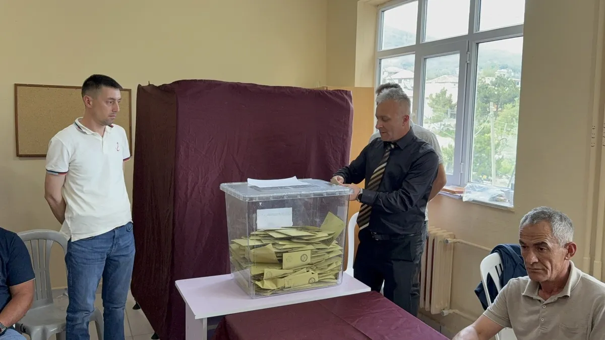 6 belde 362 mahallede ara seçim: Sandıkta Cumhur İttifakı üstünlüğü | AK Parti Tokat'ta oylarını 5'e katladı-8