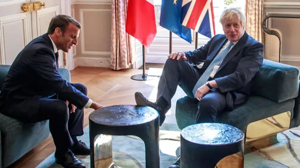 İngiltere’nin yeni Başbakanı Johnson'dan dikkat çeken hareket-3