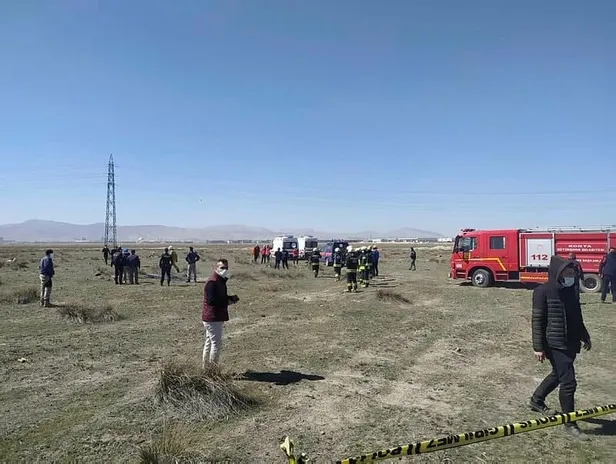 kirima-ugramak-ne-demek-ucakta-kirima-ugramak-neden-olur-nf-5-teknik-ozellikleri-1617797700382.jpg Kırıma uğramak ne demek? Uçakta kırıma uğramak neden olur? NF-5 teknik özellikleri...-2