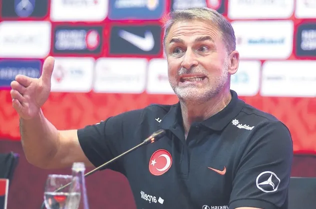 A Milli Takım Teknik Direktörü Kuntz Faroe adaları maçı öncesi konuştu: Yumruğu yedik nakavt olmadık