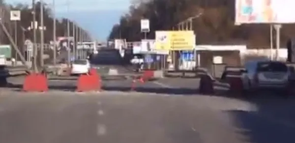 son-dakika-kievde-sabotajcilar-gazetecileri-taradi-iste-o-korkunc-anlari-1646460712041.jpeg Son dakika: Kiev'de sabotajcılar gazetecileri taradı! İşte o korkunç anlar...-2