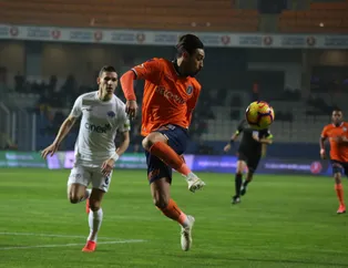 Lider Başakşehir bir engeli daha aştı | Başakşehir 2-0 Kasımpaşa