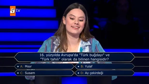 atvnin-sevilen-yarismasi-kim-milyoner-olmak-isterde-heyecan-zirve-yapti-18-yasindaki-idil-aybala-esmer-damga-v-1653952601925.jpg