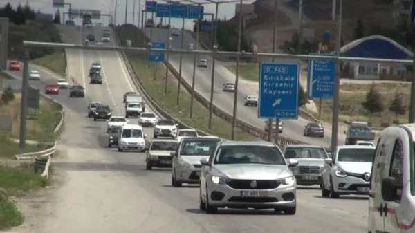 43 ilin geçiş noktası kilitlendi! Kuyruğun sonu görünmüyor-1
