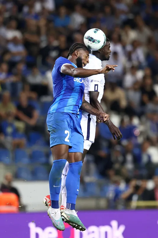 uefa-konferans-liginde-temsilcimiz-adana-demirspor-zorlu-genk-deplasmaninda-2-1-maglup-oldu-1692911206087.jpg UEFA Konferans Ligi'nde temsilcimiz Adana Demirspor, zorlu Genk deplasmanında 2-1 mağlup oldu-10