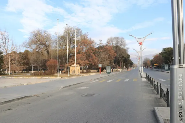 kabine-toplantisi-bugun-mu-kabine-toplantisi-ne-zaman-saat-kacta-yapilacak-baskan-erdogan-ne-zaman-aciklama-yapacak-1629354254809.jpg Kabine Toplantısı bugün mü? Kabine Toplantısı ne zaman, saat kaçta yapılacak? Başkan Erdoğan ne zaman açıklama yapacak?-2