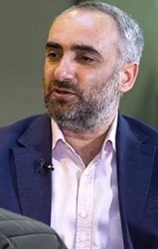 İsmail Saymaz ile FETÖ'den hapis yiyen şarkıcı Atilla Taş birbirine girdi küfürler havada uçuştu