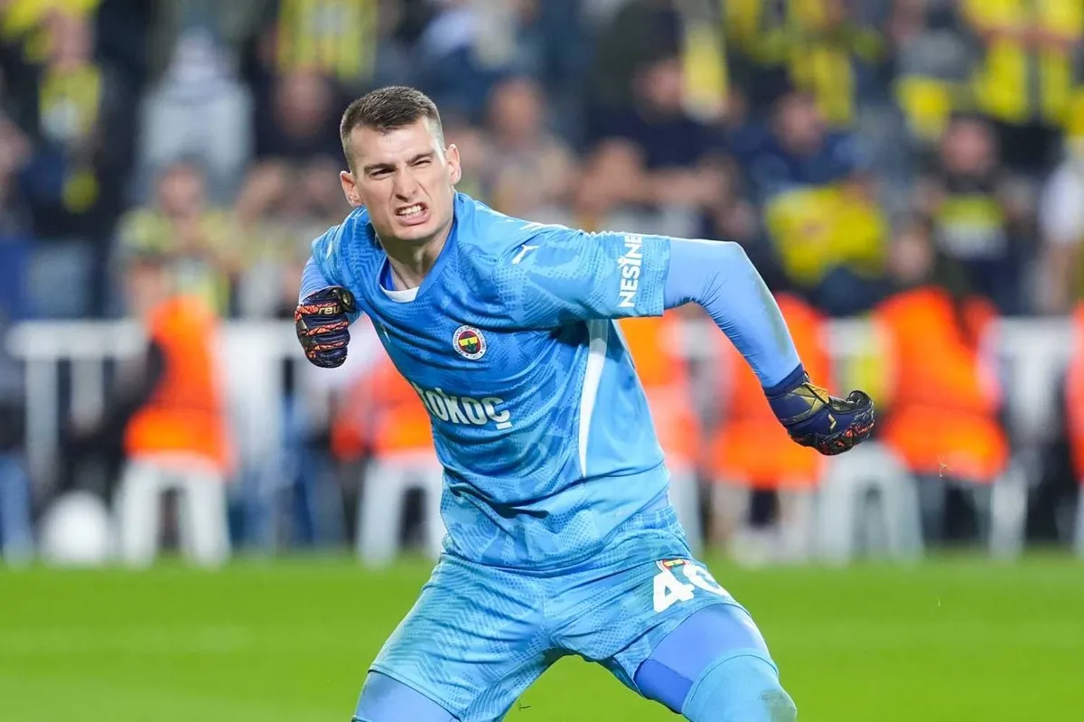 fenerbahceden-barcelonaya-livakovic-icin-flas-iddia-1787138354551.jpeg Fenerbahçe'den Barcelona'ya! Livakovic için flaş iddia-5