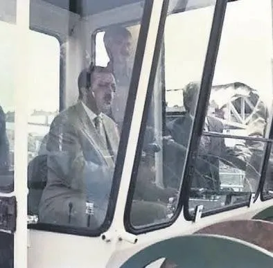 sosyal-belediyeciligin-oncusu-baskan-erdoganin-4-yillik-belediye-baskanligi-turkiyeye-ornek-oldu-1776319716997.jpeg Sosyal belediyeciliğin öncüsü: Başkan Erdoğan'ın 4 yıllık belediye başkanlığı Türkiye'ye örnek oldu-2