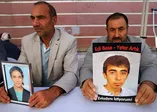 HDP önündeki ailelerin eylemi sürüyor! Acılı baba feryat etti: Fırsat buldun mu kaç gel kızım