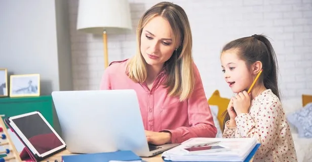 Ev kadınına emeklilik: Hangi destekler sağlanacak? Milyonlara maaş yolu nasıl açılacak?