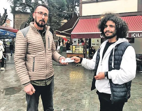 ikizlere-hamile-olan-annenin-zor-tercihi-az-gelisen-yavrusunun-digerini-zehirlememesi-icin-1644352816040.jpeg İkizlere hamile olan annenin zor tercihi! Az gelişen yavrusunun diğerini zehirlememesi için...-11