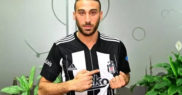 Yeni sezonda şampiyonluk hedefleyen Beşiktaş eski golcüsü Cenk Tosun ile yeniden anlaştı