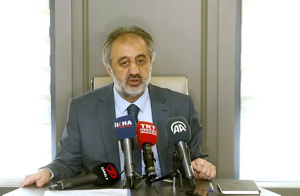 camilerde-cemaatle-namaz-ne-zaman-kilinacak-istanbul-muftusu-masalidan-flas-aciklama-1591098725066.jpg Camilerde cemaatle namaz ne zaman kılınacak? İstanbul Müftüsü Maşalı'dan flaş açıklama-2