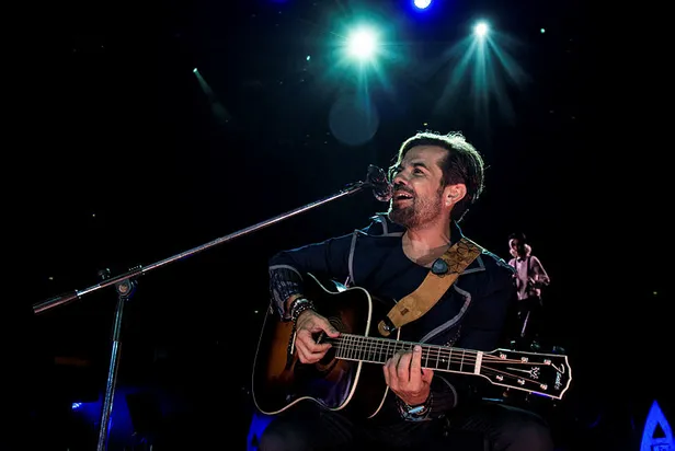 Kenan Doğulu garsonları azarladı-4