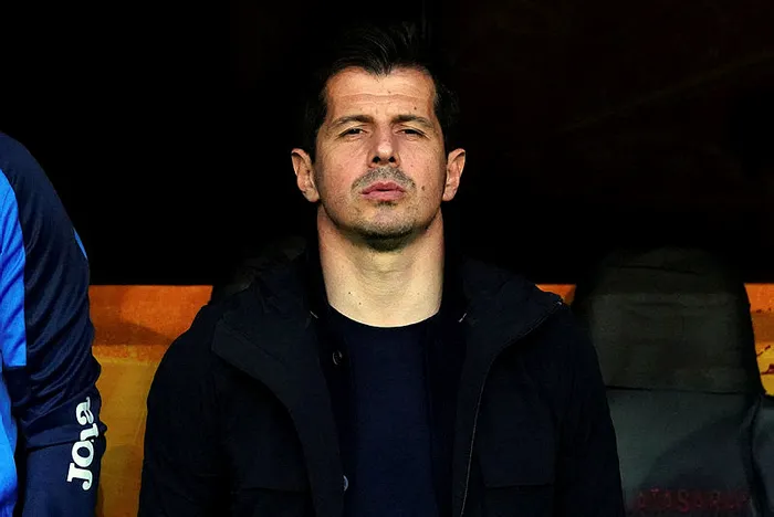 emre-belozoglu-istifa-mi-etti-son-dakika-ankaragucu-teknik-direktoru-emre-belozoglu-kimdir-kac-yasinda-nereli-1702362006074.jpg Emre Belözoğlu istifa mı etti son dakika? İlk açıklama geldi! Ankaragücü Teknik Direktörü Emre Belözoğlu kimdir, kaç yaşında, nereli?-3