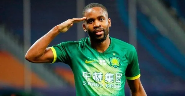 Fenerbahçe'de Cedric Bakambu sürprizi!