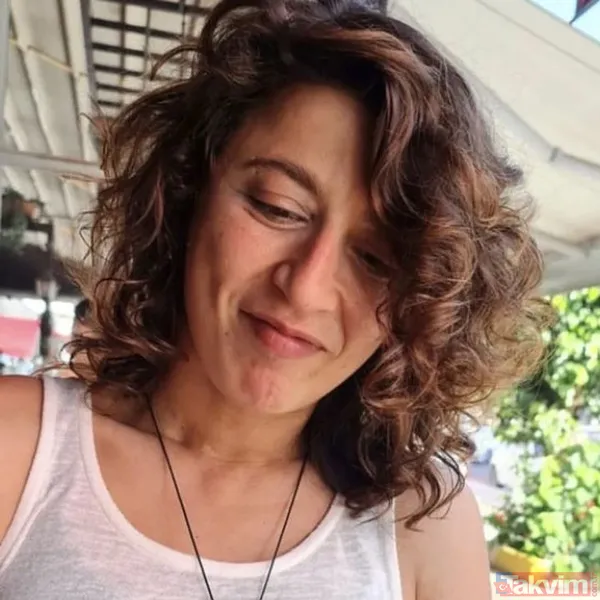 Metin Akpınar’ın biyolojik kızı Duygu Nebioğlu’dan sürpriz paylaşım! Baba-kız barıştı mı? Açıklama geldi - 4