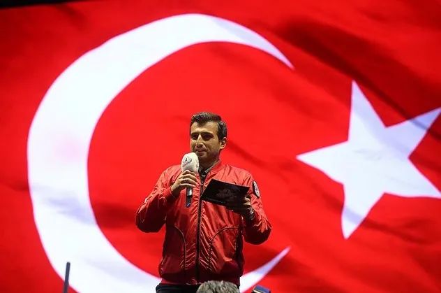 Azerbaycan Teknik Üniversitesinden Baykar Teknoloji Lideri Selçuk Bayraktar'a fahri doktora unvanı