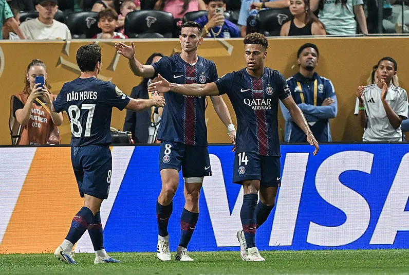 PSG güle oynaya çeyrek finale!