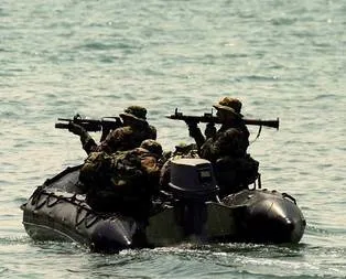 SAT’lar darbe tatbikatı yaptı