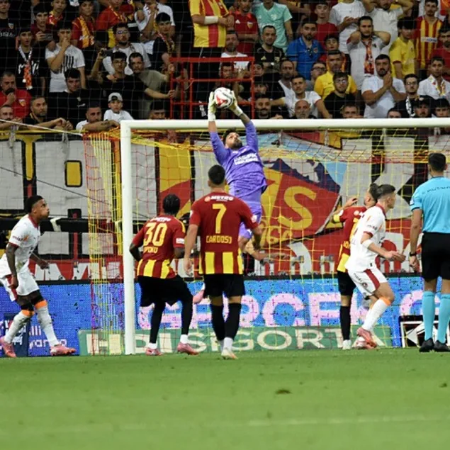 Günay yine tam not aldı