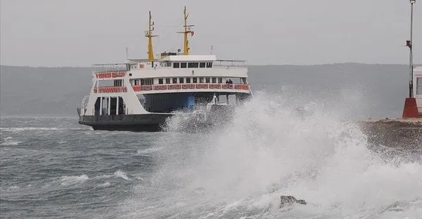 Deniz ulaşımına fırtına engeli! Çanakkale’de Gökçeada ve Bozcaada seferlerinin bazıları fırtına nedeniyle iptal edildi